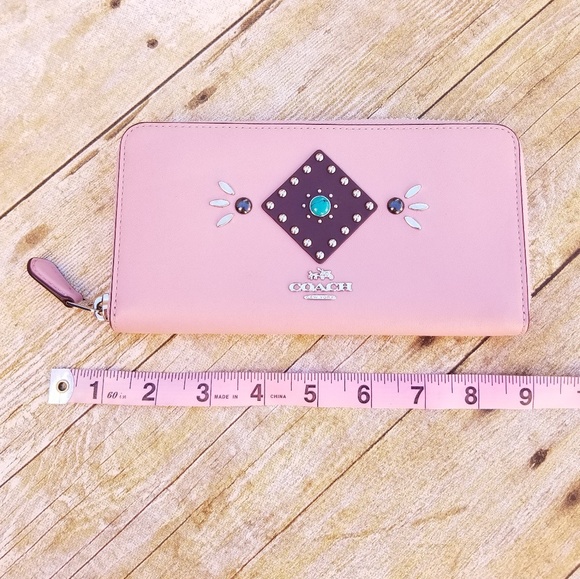 New Coach Western Studded Wallet - Picture 4 of 5